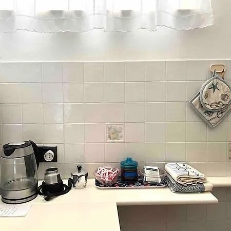 Apartman Frontemare - Elegante Sul Lungomare Con Wi-fi, Parking E Bici