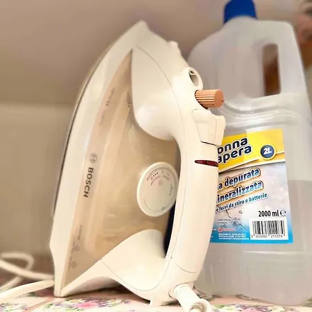 Frontemare - Elegante Sul Lungomare Con Wi-fi, Parking E Bici Apartman *