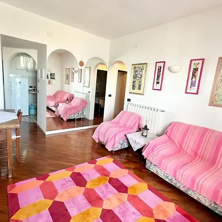Frontemare - Elegante Sul Lungomare Con Wi-fi, Parking E Bici Apartament Porto San Giorgio