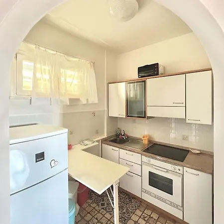 Frontemare - Elegante Sul Lungomare Con Wi-fi, Parking E Bici Apartman Porto San Giorgio